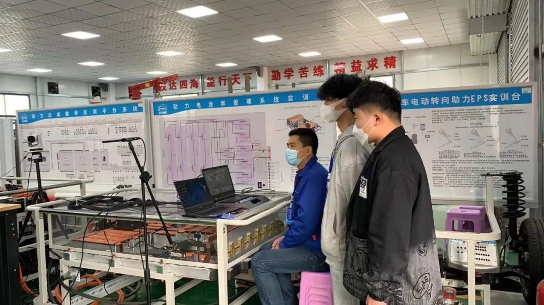 深圳風(fēng)向標(biāo)教育資源股份有限公司 深圳風(fēng)向標(biāo)教育資源股份有限公司